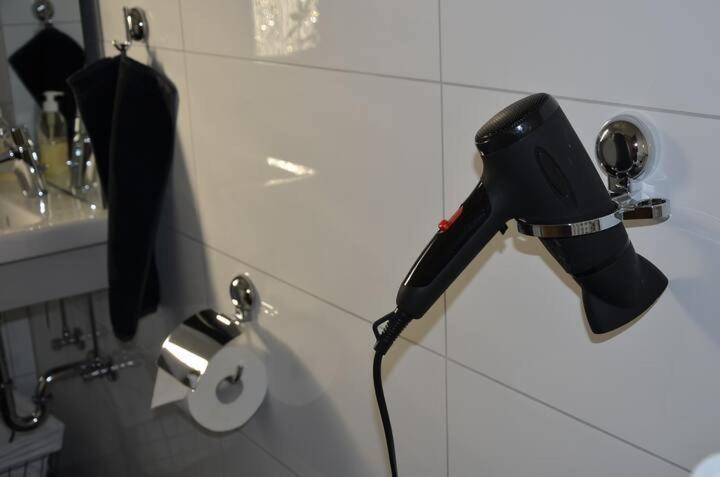 Schoene Grosse Wohnung 2 Schlafzimmer Bis 6 Pax Naehe Stadion Signal Iduna Dortmund Kültér fotó