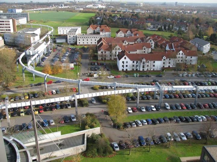 Schoene Grosse Wohnung 2 Schlafzimmer Bis 6 Pax Naehe Stadion Signal Iduna Dortmund Kültér fotó
